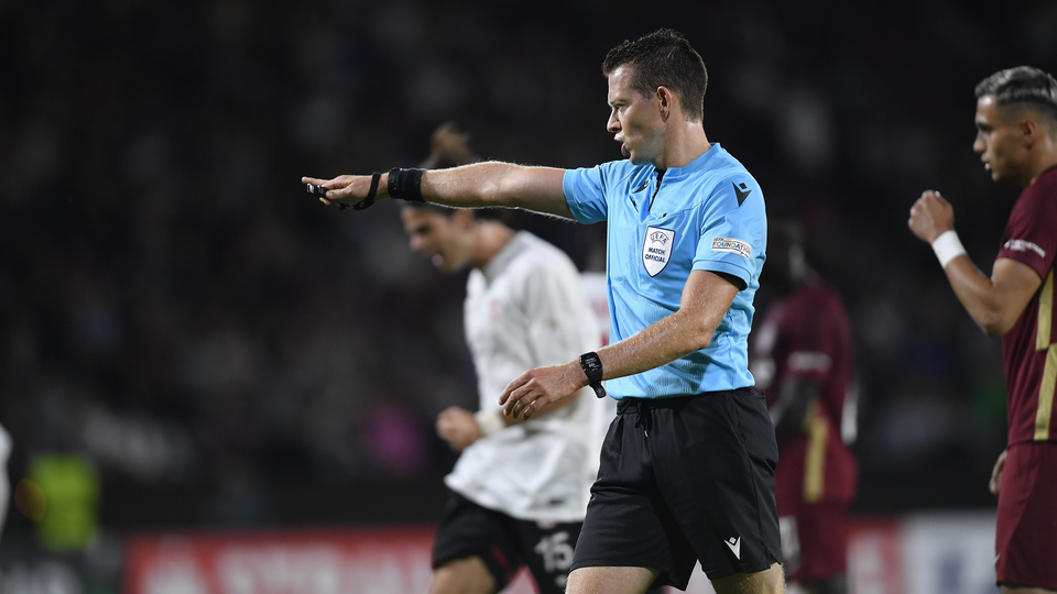 Fenerbahçe'ye Hollandalı hakem