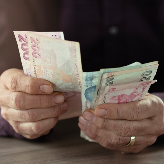 Memur-emekli maaş zam oranı kaç olacak?