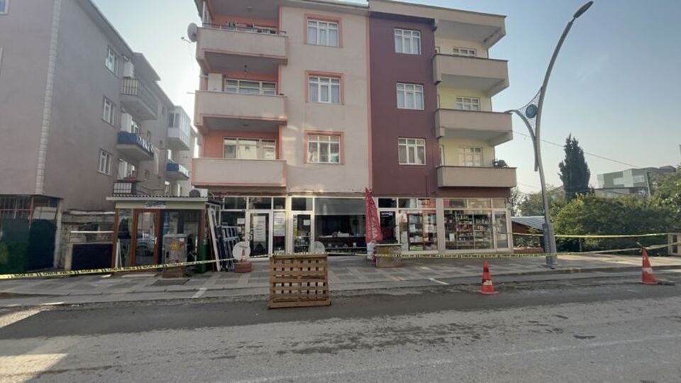Kocaeli'de 3 bina boşaltıldı