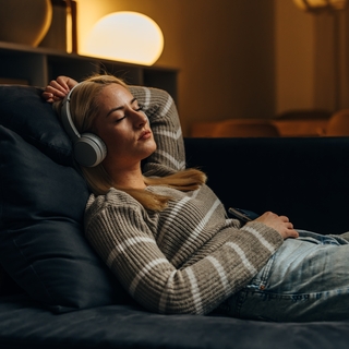 Araştırma: Müzik dinlemek demans riskini azaltabilir