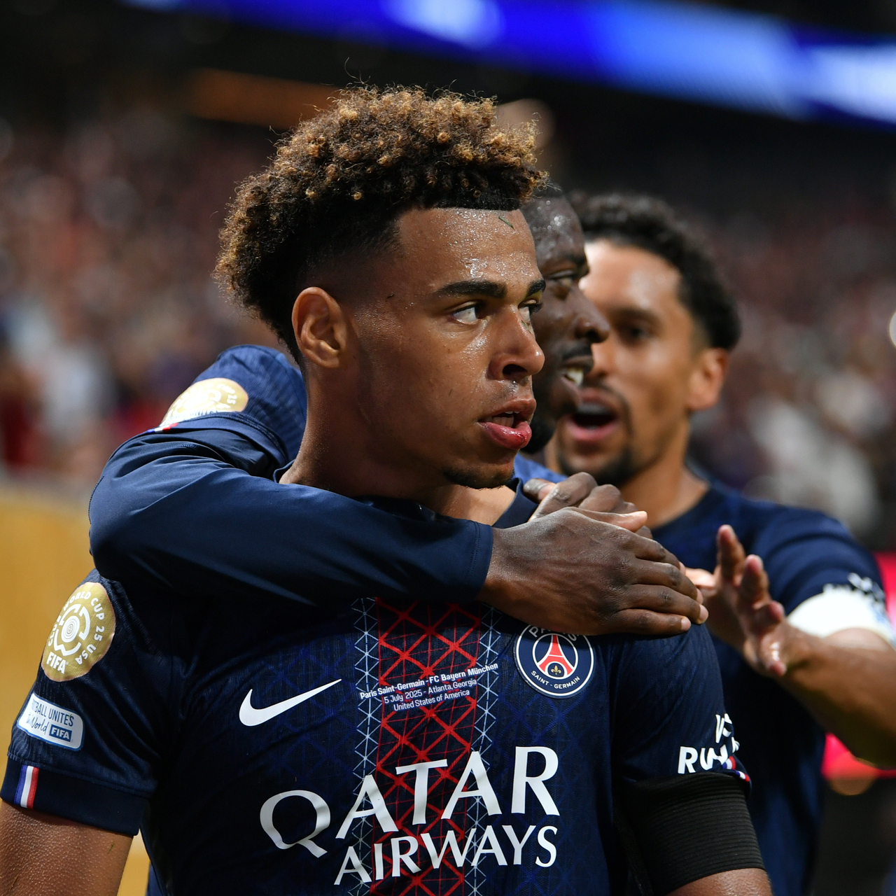 2025 Golden Boy ödülü Desire Doue'nin!