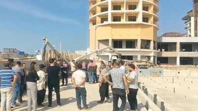 Beton mikserinin çarptığı işçi öldü