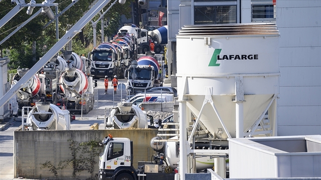 Lafarge'ın yargılandığı dava ertelendi