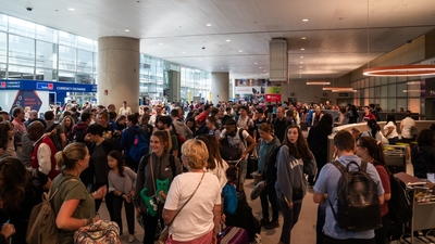 ABD'de hükümetin kapanması havacılık sektörünü vurdu