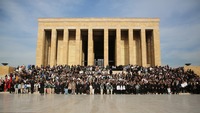 Doğa Koleji'nden Anıtkabir'e ziyaret