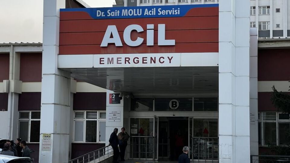 Sucuk festivali sonrası hastanelik oldular