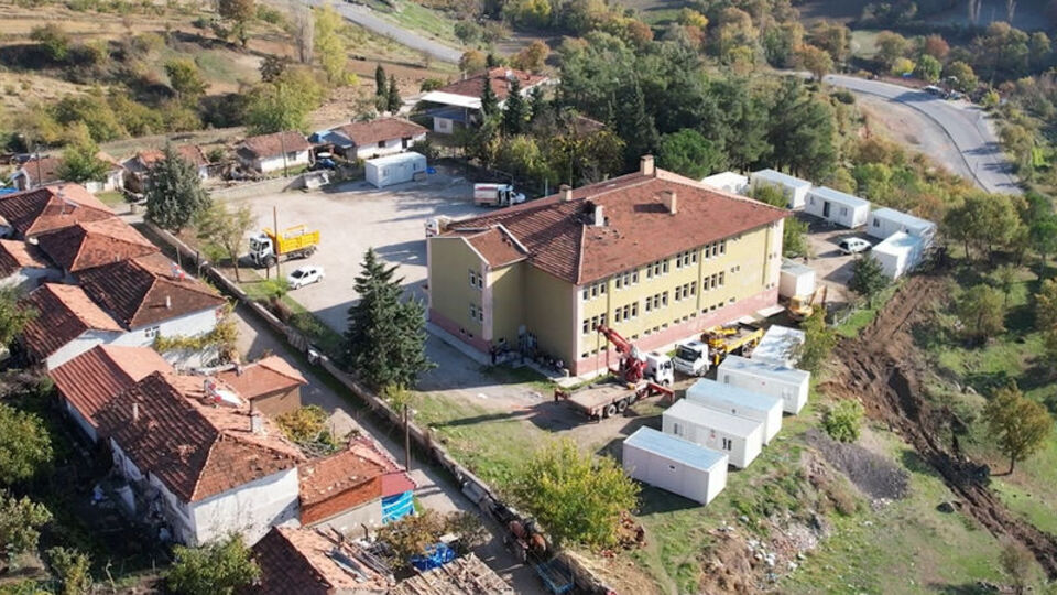 Balıkesir Sındırgı'da 4.3 büyüklüğünde deprem