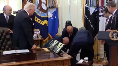 Oval Ofis'te fenalaşıp bayıldı