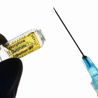 Alman hemşire 'iş yükünü azaltmak için' 10 hastayı öldürdü