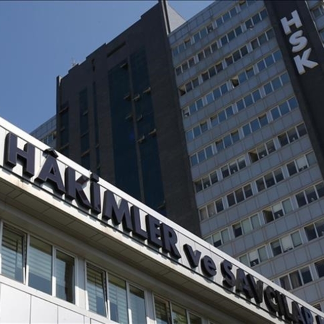 HSK üyeliğine Yurtsever'in yeniden seçilmesi Resmi Gazete'de
