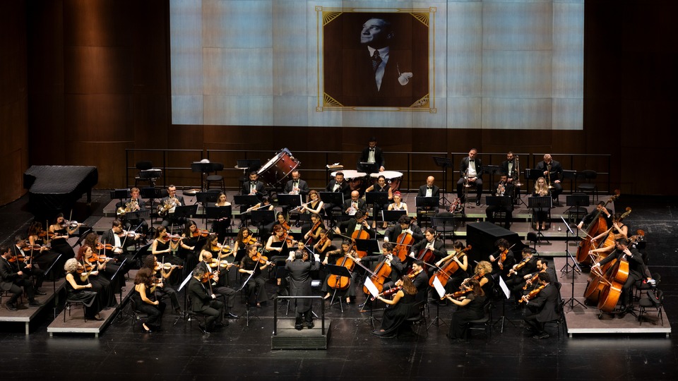 İstanbul Filarmoni Orkestrası'ndan 'Dört Mevsim'li gece