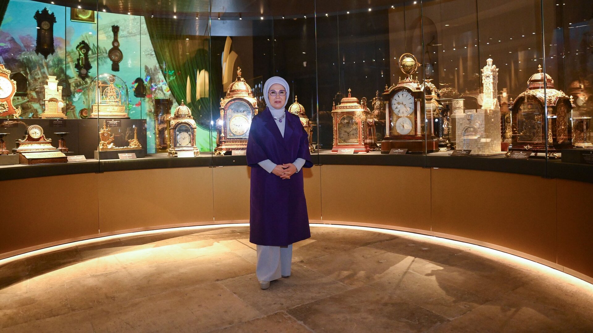 Emine Erdoğan, Topkapı Sarayı Saat Müzesi'nin açılışına katıldı: | Son dakika haberleri