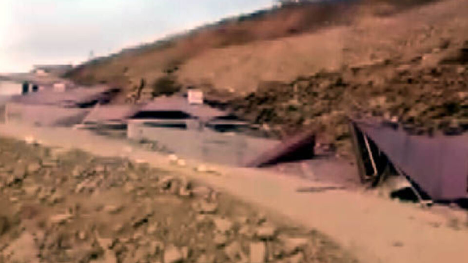 Kahramanmaraş'ta heyelan! 10 ev toprak altında