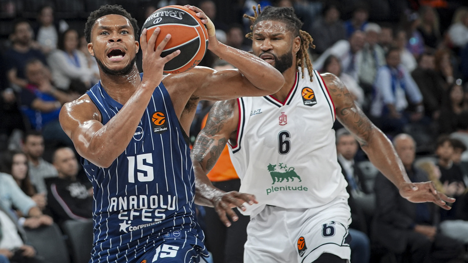 Anadolu Efes sonunu getiremedi!