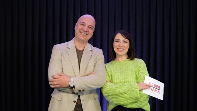 Kral Şakir'in sesi Mustafa Oral anlattı