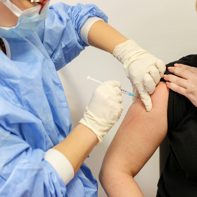 Kalp hastalarına "grip aşısı" uyarısı!