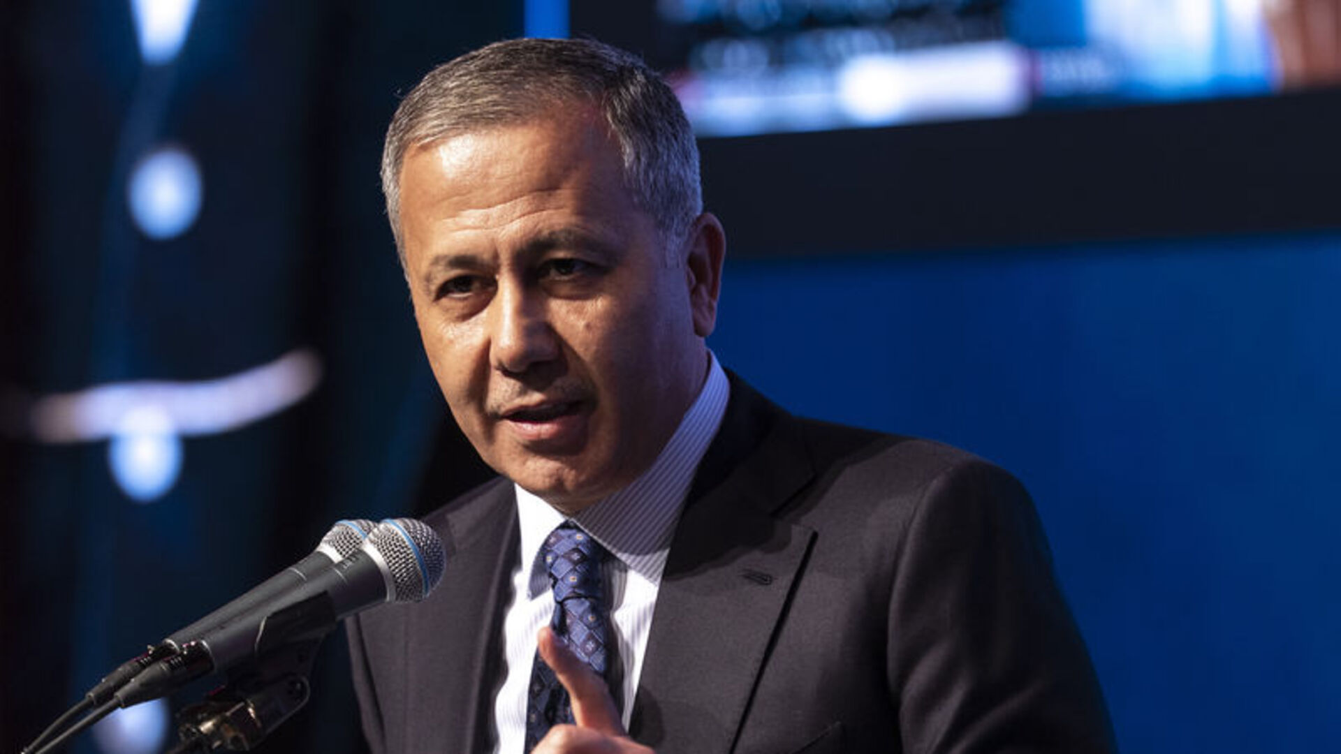 Son dakika: Bakan Yerlikaya açıkladı! "Sen benim kim olduğumu biliyor musun?" yüzde 90 azaldı!