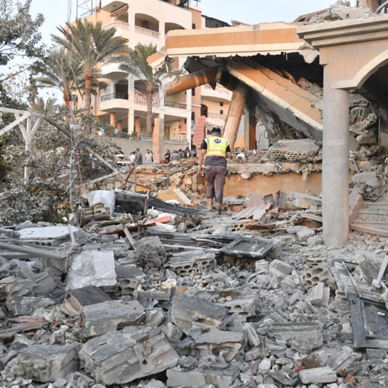 İsrail'den Lübnan'a saldırı: 3 ölü 11 yaralı