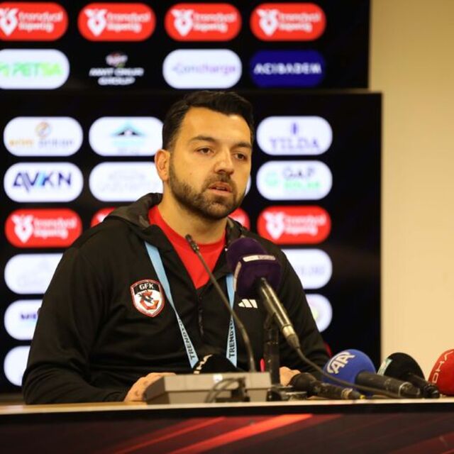 "Maalesef sahadan beraberlikle ayrıldık"