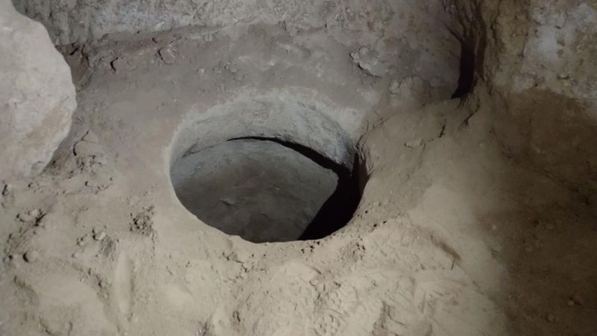 Nevşehir Kaymaklı’da kaçak kazı: Yeraltı şehri şüphesi | Son dakika haberleri