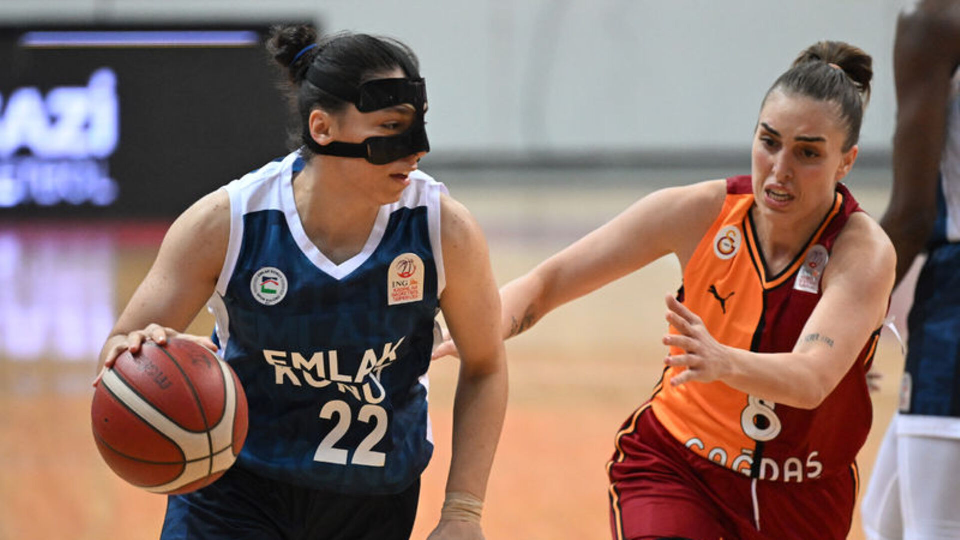 Emlak Konut, Galatasaray'ı 74-68 Mağlup Etti | Halkbank Kadınlar Süper Ligi