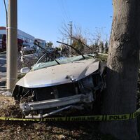 15 yaşında direksiyona geçti! İki çocuk öldü!