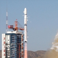 Çin teknoloji test uydularını fırlattı