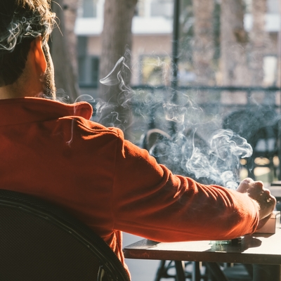 Tütün dumanı mesane kanseri riskini artırıyor