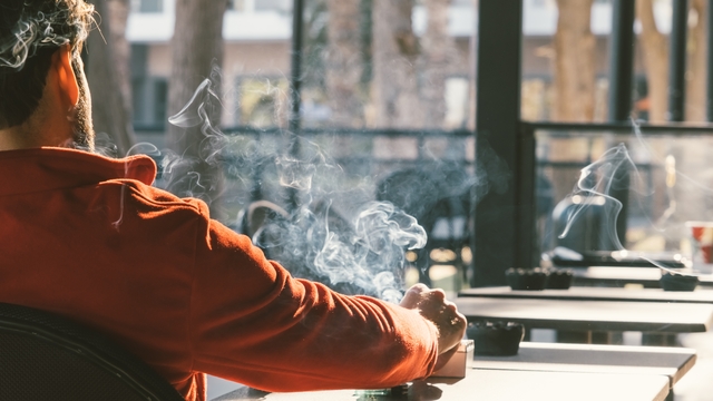 Tütün dumanı mesane kanseri riskini artırıyor