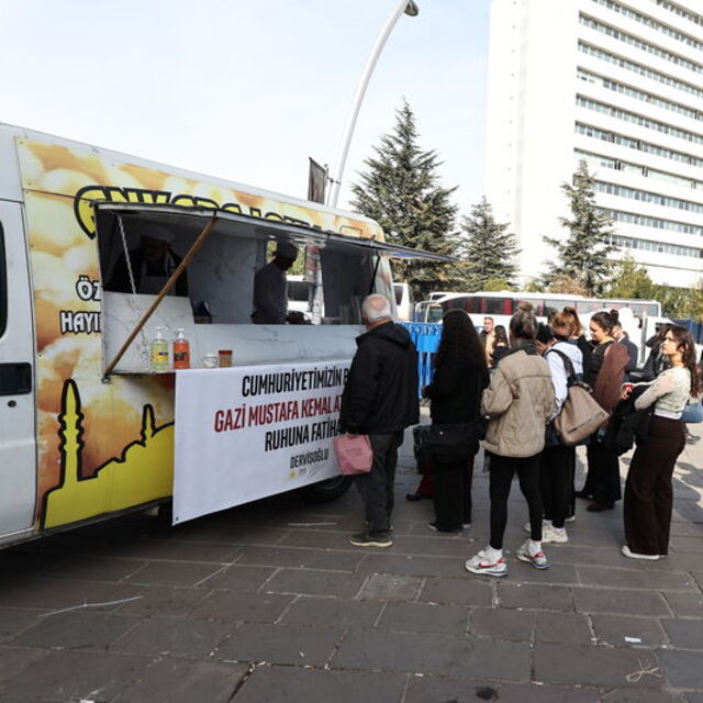 İYİ Parti'den Ankara'da 10 Kasım lokması