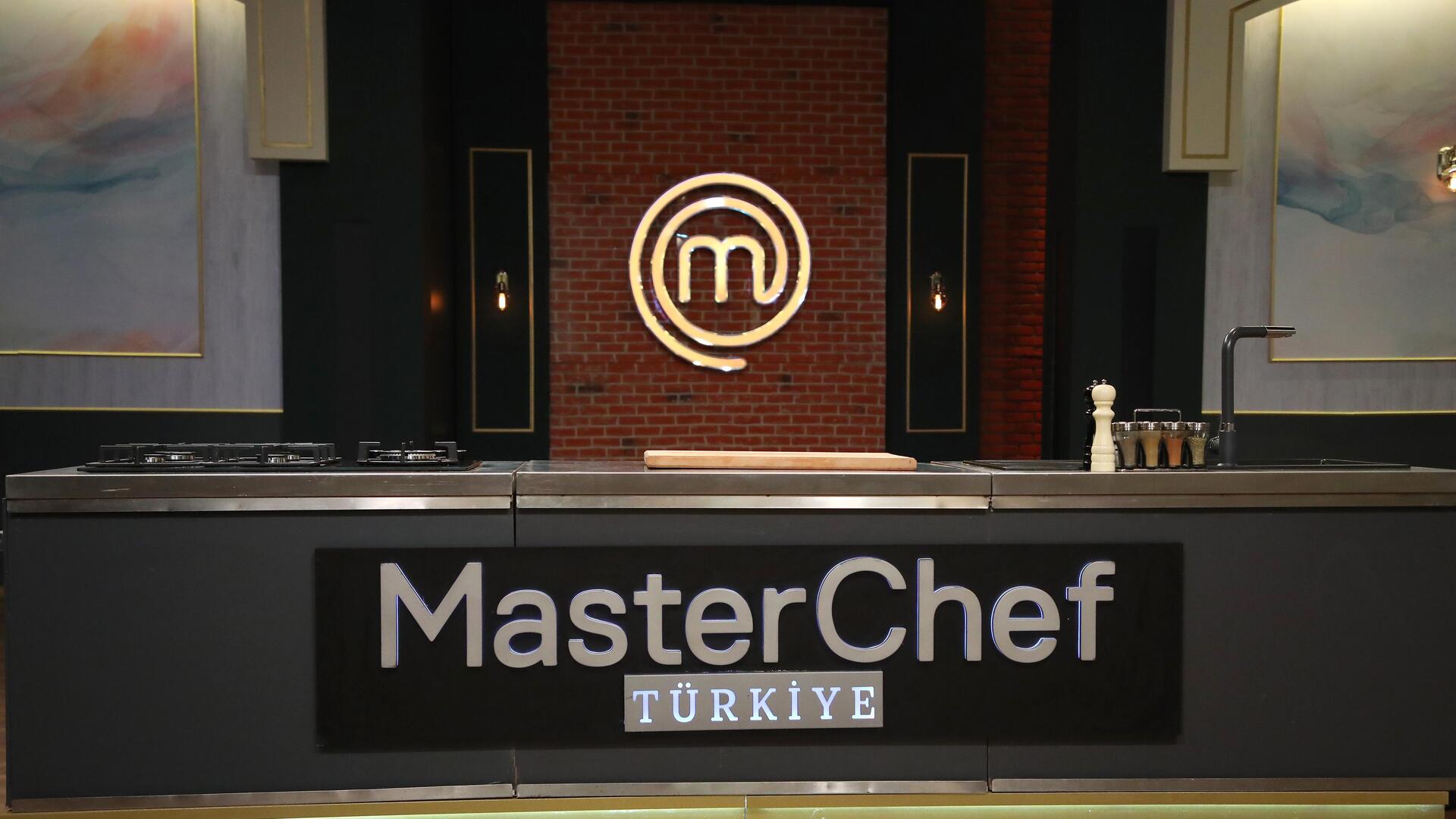 MasterChef kim kazandı? Her hafta iki kişi elenecek! 10 Kasım Pazartesi MasterChef dokunulmazlığı kim kazandı, eleme adayı kim oldu?
