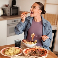 Akşam yemeğini erken yemenin önemli faydaları!