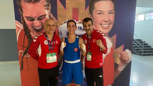 Türk boksörlerden 5 madalya!