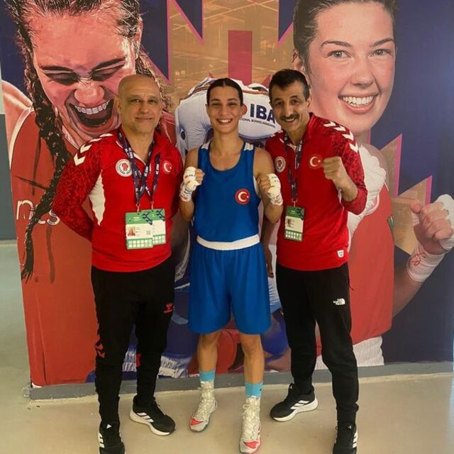 Türk boksörlerden 5 madalya!