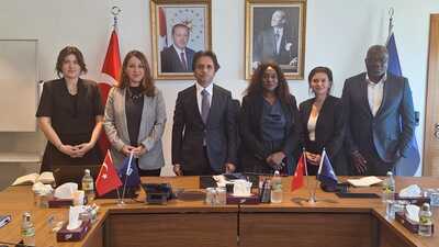 Zimbabve heyeti ile sigorta zirvesi