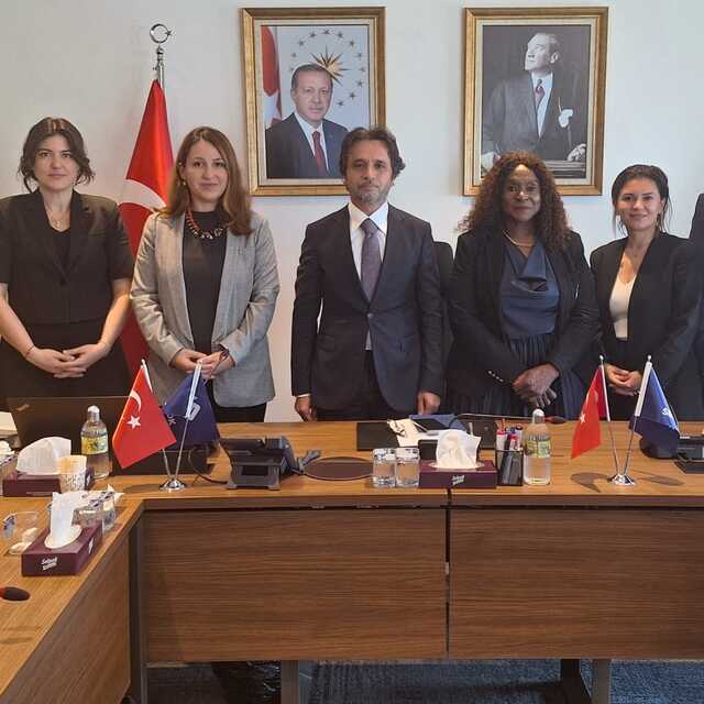 Zimbabve heyeti ile sigorta zirvesi