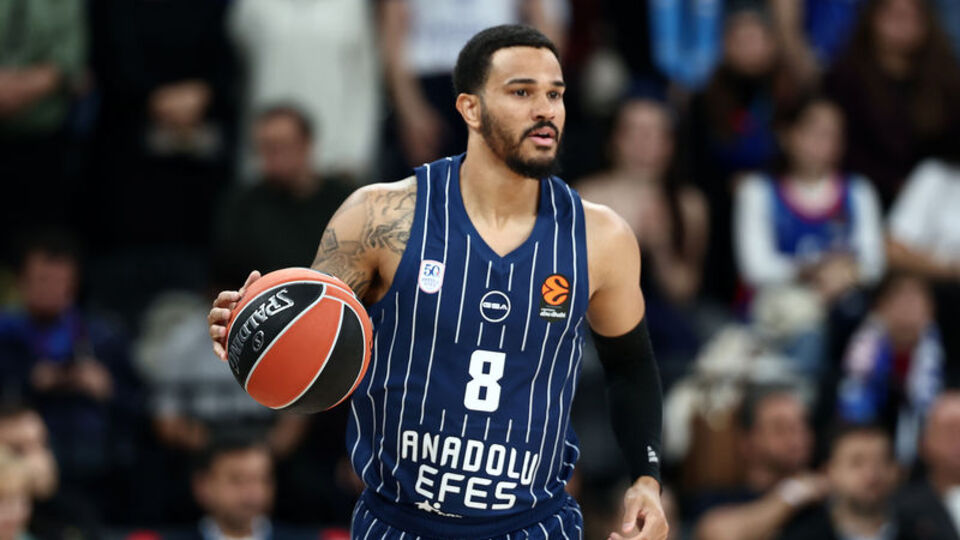 Anadolu Efes, İtalya'da kayıp!