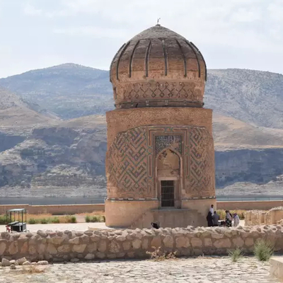 552 yıllık, Anadolu'da tek! Turist akınına uğruyor