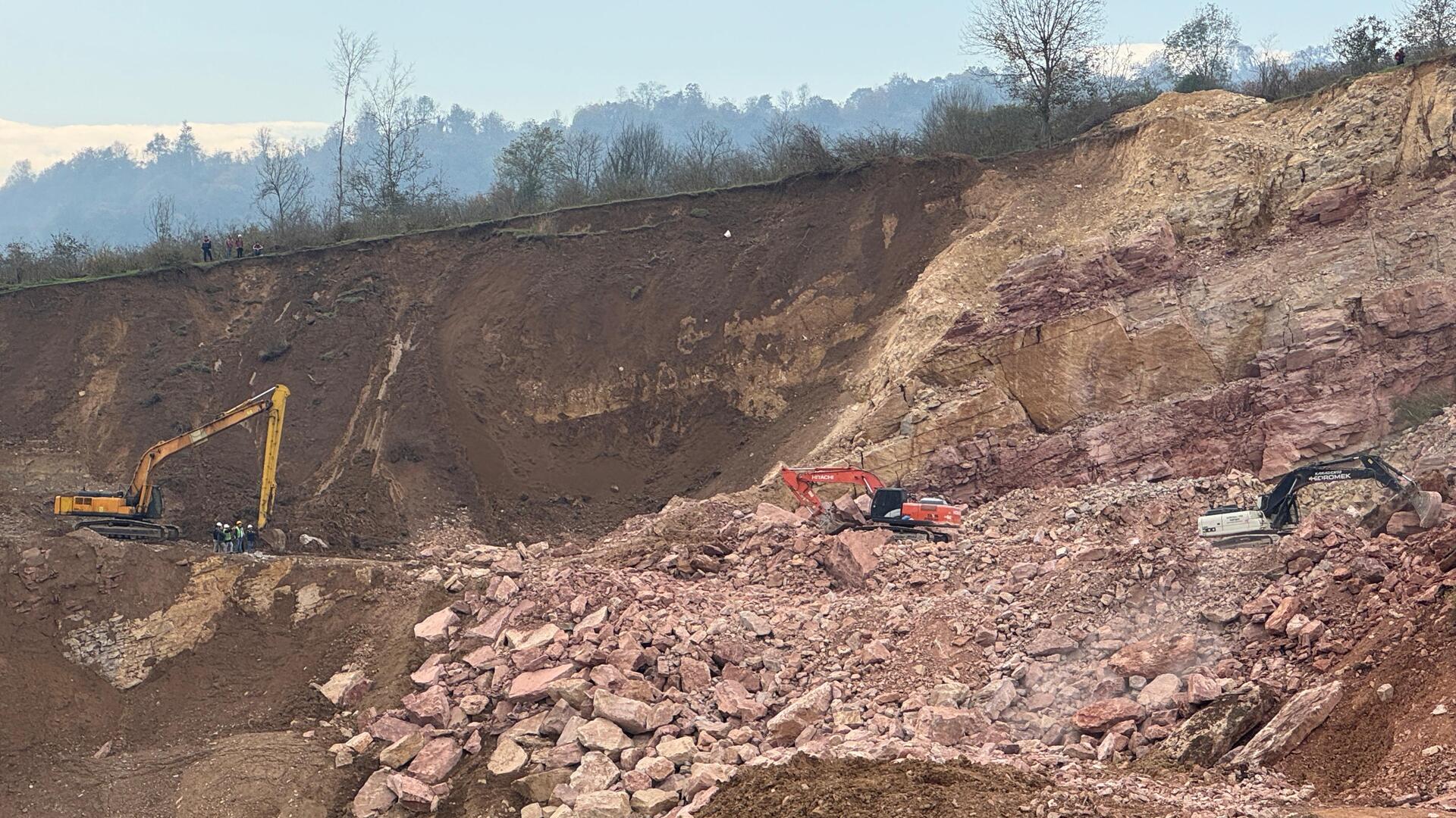 Ordu'da Göçük Altında Kalan Şoför İçin 6 Gün Sonra Arama Yeniden Başladı