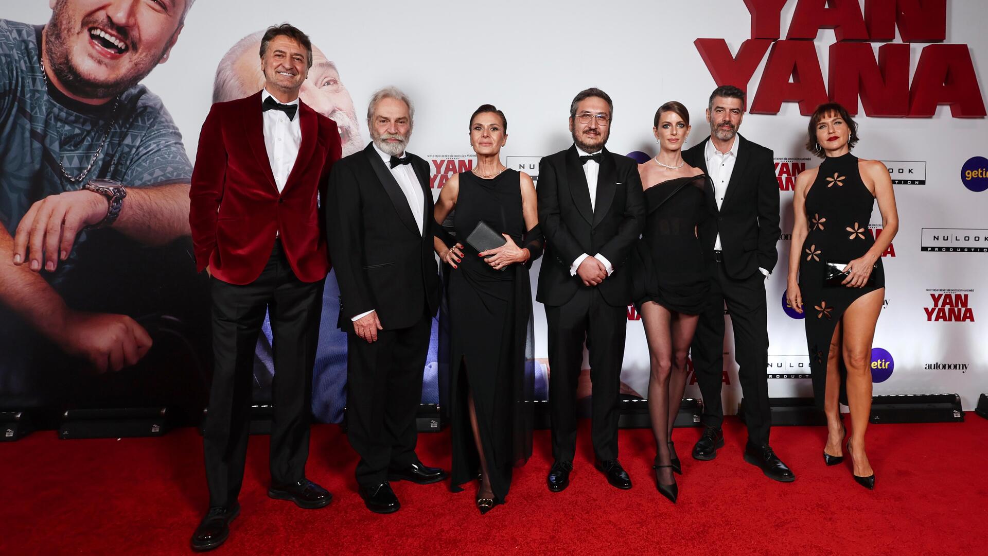 Yan Yana Filmi Görkemli Galayla Seyirciyle Buluşmaya Hazır