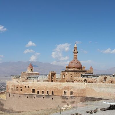 Ağrı'daki İshak Paşa Sarayı'nda ara tatil yoğunluğu