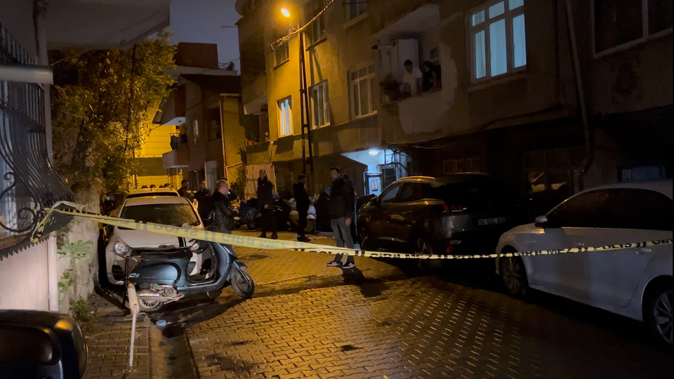 Kapı arkasından cinayet!