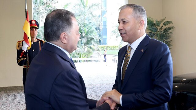 Bakan Yerlikaya Mısırlı mevkidaşıyla görüştü