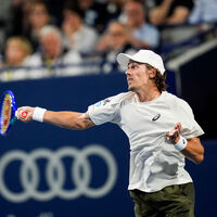 Alex De Minaur, Fritz'i mağlup etti