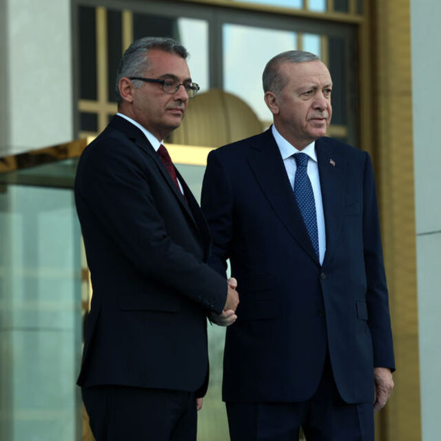 Cumhurbaşkanı Erdoğan Erhürman'la bir araya geldi
