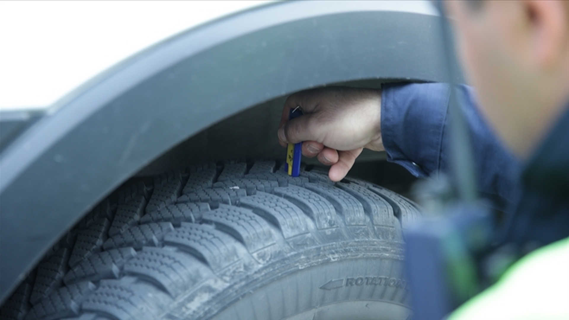 Kış Lastiği Zorunluluğu 15 Kasım'da Başlıyor: Ceza 5.856 TL