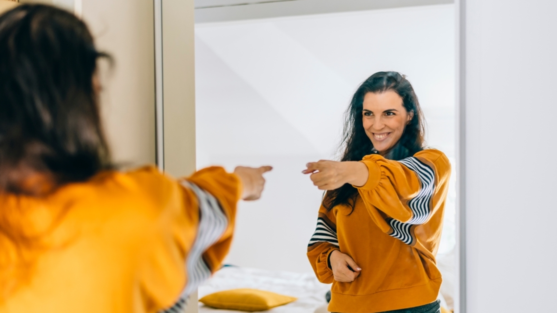 Psikologlar "konuşun" diyor! Kendi kendine konuşmak delilik değil!