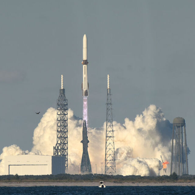 Blue Origin, Mars görevi için uzaya roket fırlattı