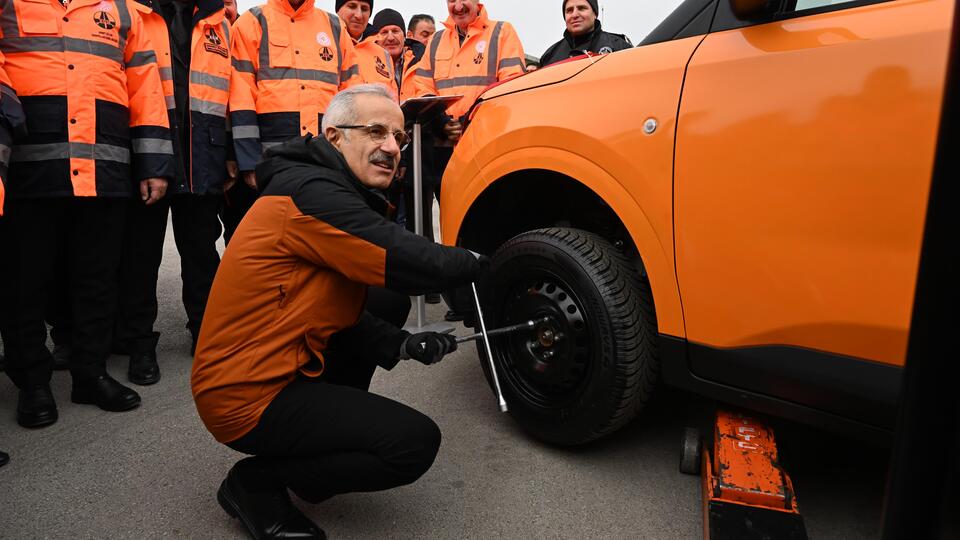 Zorunlu kış lastiği uygulaması başlıyor