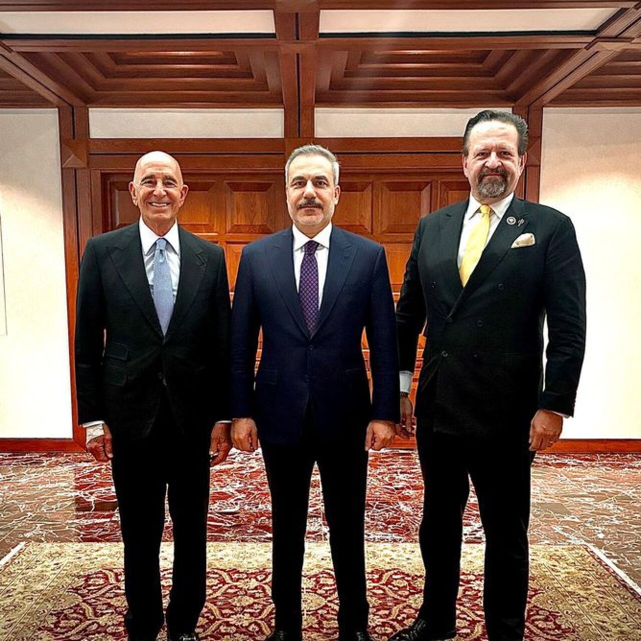 Bakan Fidan Barrack ile görüştü